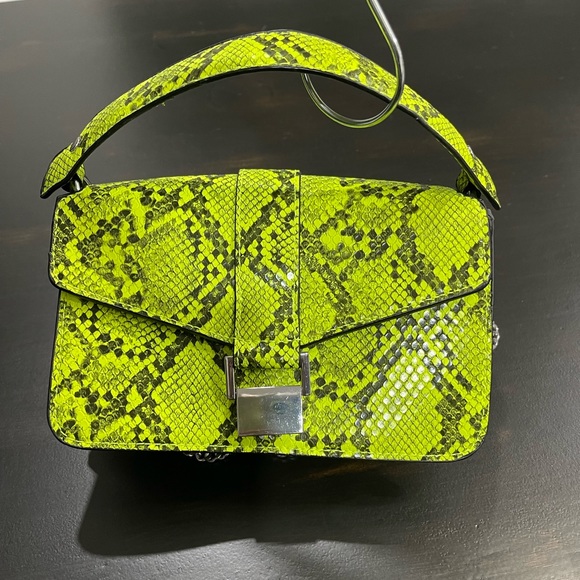 Zara Neon Snake Skin Print Silver Chain Crossbody Bag - Picture 6 of 10